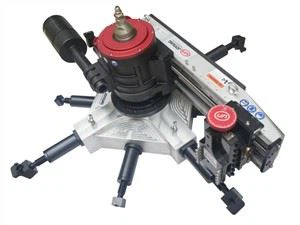 Nešiojamas flanšo dangos taisymo įrankis su pneumatine